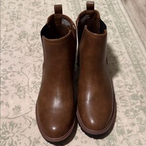Maurices Chelsea Boots